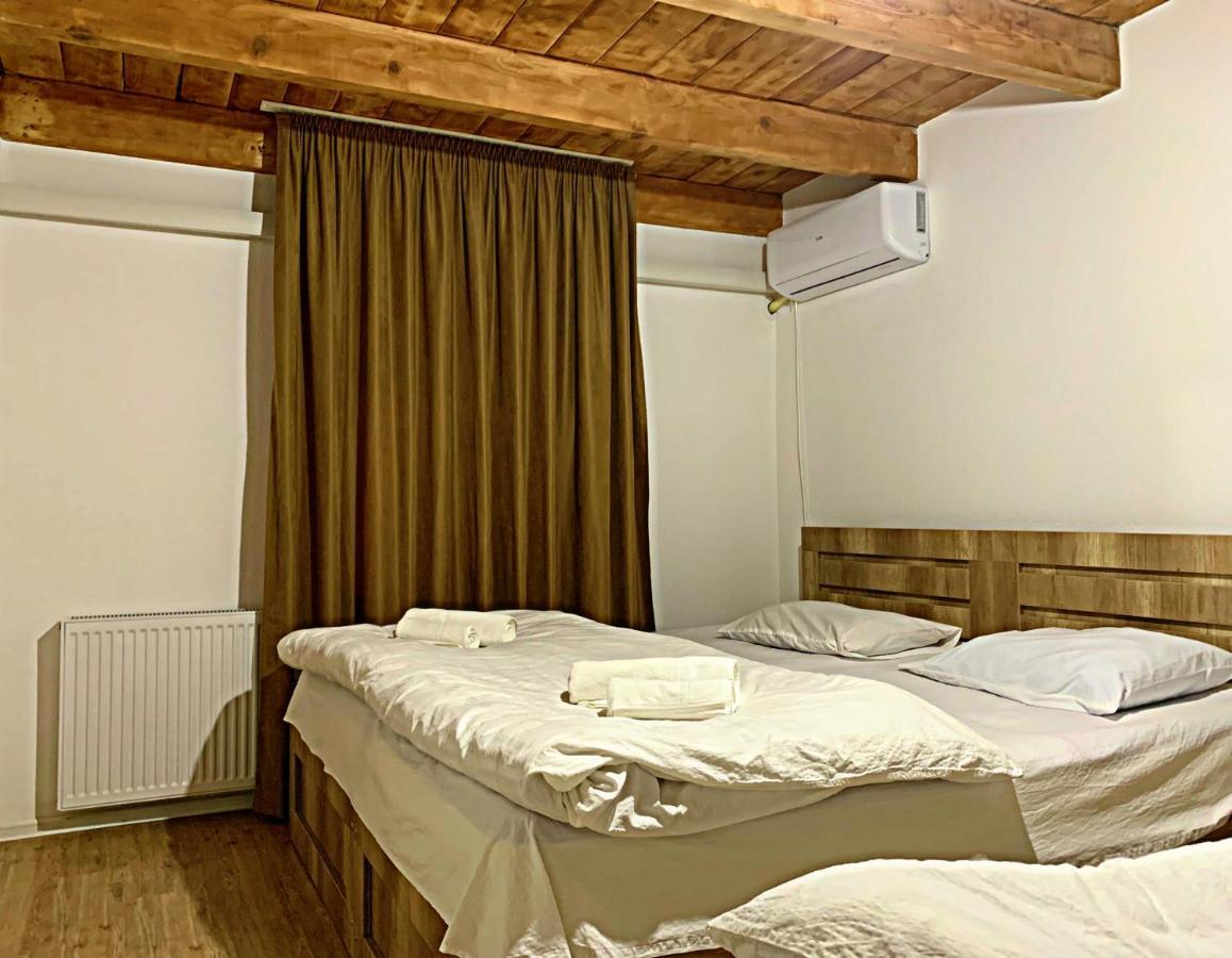 Old City Hotel Kutaisi Bagian luar foto